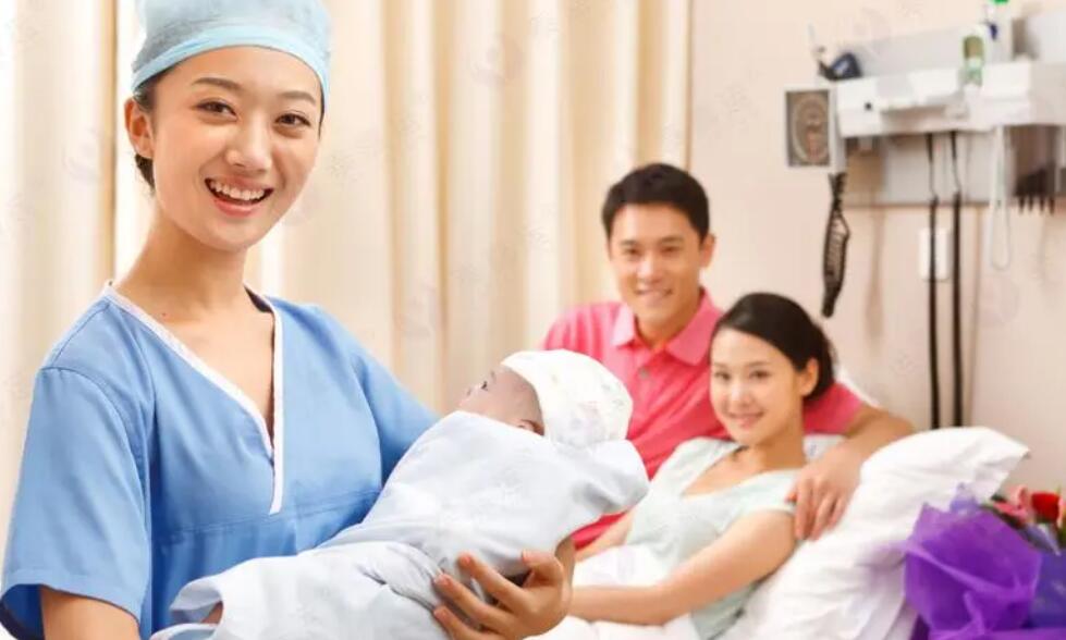 2024年广西做试管婴儿新策，部分家庭可申领5万元补贴